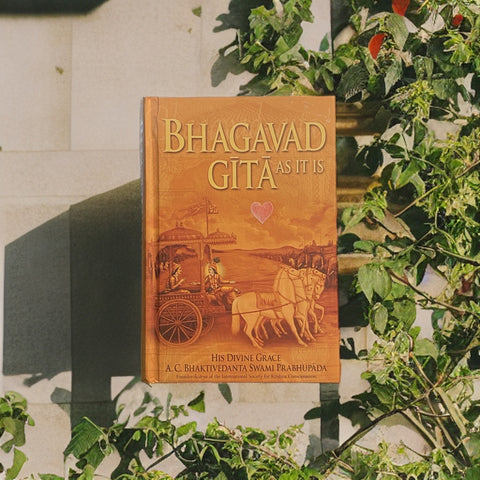 Bhagavad-Gita As it is (English Edition)